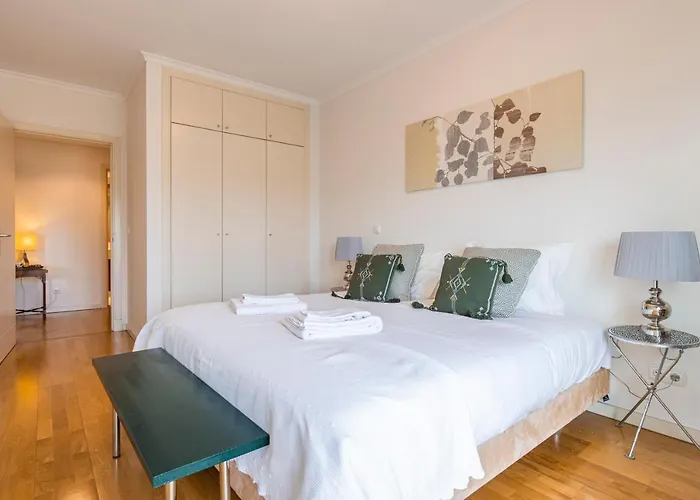 Fancy W/metro At Doorstep By Lovelystay Apartmán