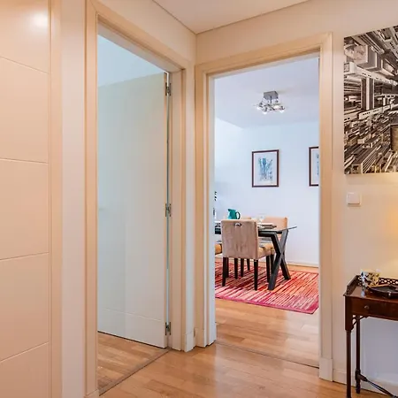 Fancy W/metro At Doorstep By Lovelystay Lisbon