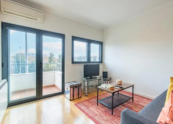 Fancy W/metro At Doorstep By Lovelystay Apartment Lisbon